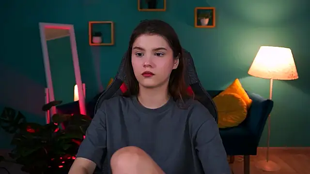 Snapshot of EvaThopson chatting on January 24, 2025, 12:10 pm EvaThopson online show from January 24, 2025, 12:10 pm