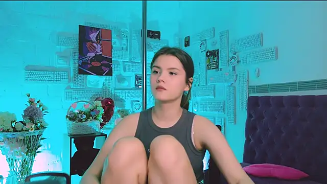 Snapshot of EvaThopson chatting on March 1, 2025, 3:05 pm EvaThopson online show from March 1, 2025, 3:05 pm