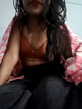 Snapshot of pikubaby chatting on December 27, 2024, 9:32 pm pikubaby online show from December 27, 2024, 9:32 pm