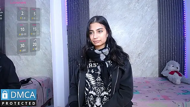 Snapshot of SolBeaumont1 chatting on January 27, 2025, 4:43 pm SolBeaumont1 online show from January 27, 2025, 4:43 pm