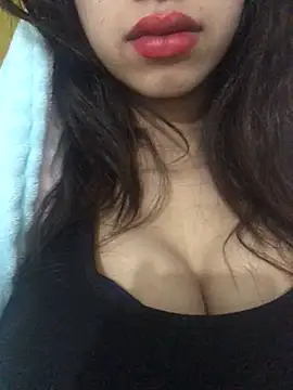 Snapshot of Yonaaaaaaaaa chatting on January 22, 2025, 1:53 pm Yonaaaaaaaaa online show from January 22, 2025, 1:53 pm