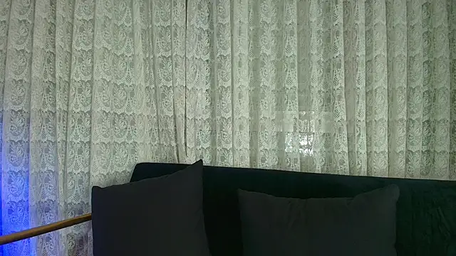 Snapshot of ArkaBella chatting on September 16, 2025, 4:57 am ArkaBella online show from September 16, 2025, 4:57 am