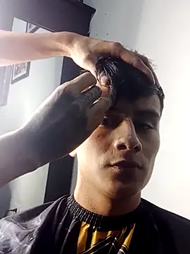 Snapshot of The__Rodriguez chatting on March 9, 2025, 1:35 am The Rodriguez online show from March 9, 2025, 1:35 am