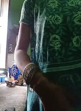 Snapshot of riteshika chatting on October 1, 2025, 5:46 am riteshika online show from October 1, 2025, 5:46 am