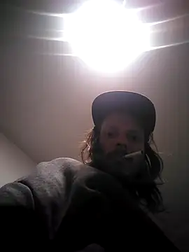 Snapshot of Vlastislav23 chatting on November 21, 2025, 4:33 am Vlastislav23 online show from November 21, 2025, 4:33 am