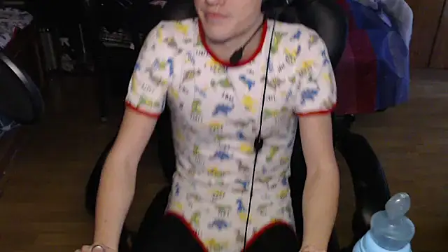 BabyDracoDarkfang online show from March 28, 2026, 11:21 am