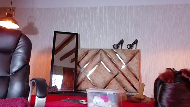 engel devil online show from February 5, 2026, 11:15 am