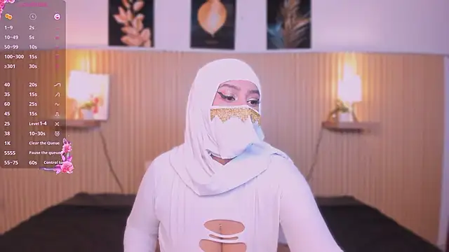 cloe sirena online show from February 2, 2026, 2:05 pm