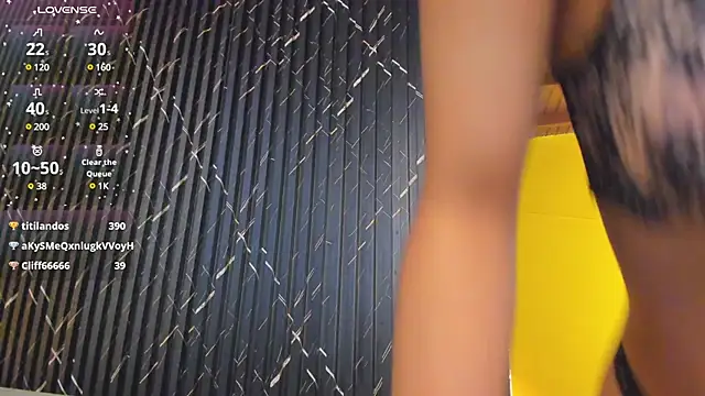 Snapshot of Lil_eva2 chatting on March 8, 2025, 10:45 pm Lil eva2 online show from March 8, 2025, 10:45 pm