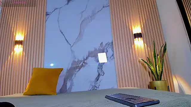 Lil eva2 online show from October 25, 2025, 7:30 pm