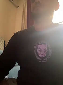 ved240 online show from April 14, 2026, 6:30 am