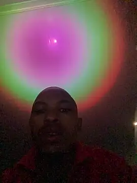 Snapshot of BlueIceCube chatting on November 1, 2025, 4:14 am BlueIceCube online show from November 1, 2025, 4:14 am