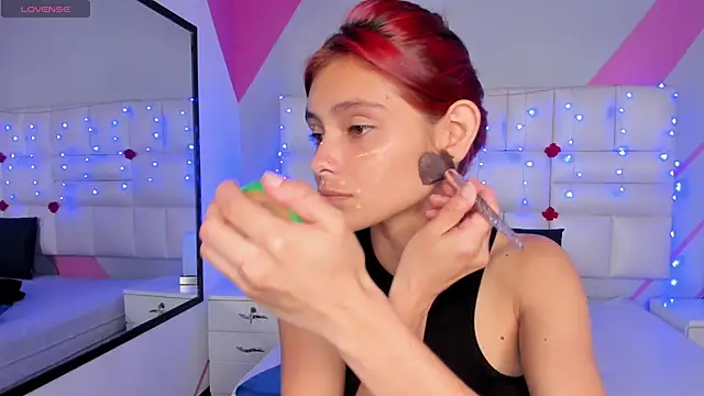 Salome rouse1 online show from March 5, 2025, 8:10 pm