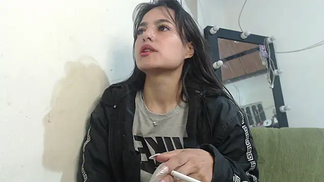 Snapshot of skinny_sweet2411 chatting on July 28, 2026, 12:48 pm skinny sweet2411 online show from July 28, 2026, 12:48 pm