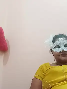 Snapshot of seemi_bhabhi chatting on February 2, 2025, 6:48 am seemi bhabhi online show from February 2, 2025, 6:48 am