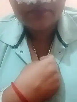 Snapshot of seemi_bhabhi chatting on February 14, 2025, 4:52 pm seemi bhabhi online show from February 14, 2025, 4:52 pm