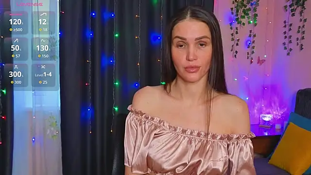 Snapshot of cross_the_line chatting on October 17, 2025, 10:40 am cross the line online show from October 17, 2025, 10:40 am