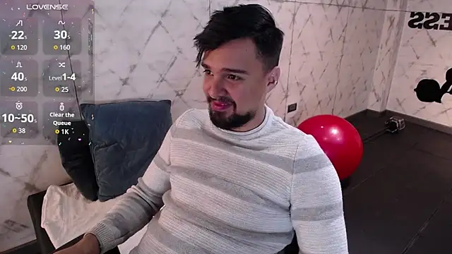 Snapshot of Edward_max chatting on October 1, 2025, 3:45 am Edward max online show from October 1, 2025, 3:45 am