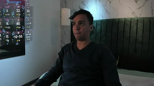 Snapshot of Edward_max chatting on October 12, 2025, 3:49 am Edward max online show from October 12, 2025, 3:49 am