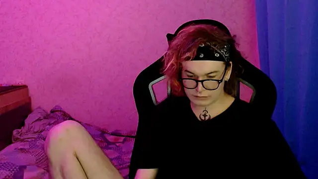 Snapshot of Steve_Mi chatting on November 6, 2025, 5:03 pm Steve Mi online show from November 6, 2025, 5:03 pm