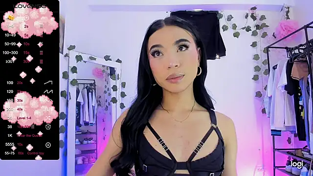 Snapshot of AndreaSweet_ chatting on March 16, 2025, 8:32 pm AndreaSweet online show from March 16, 2025, 8:32 pm
