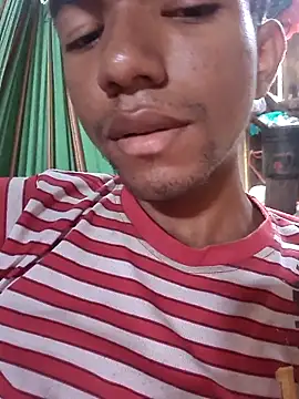 Snapshot of Reynold2608 chatting on November 23, 2025, 4:18 pm Reynold2608 online show from November 23, 2025, 4:18 pm