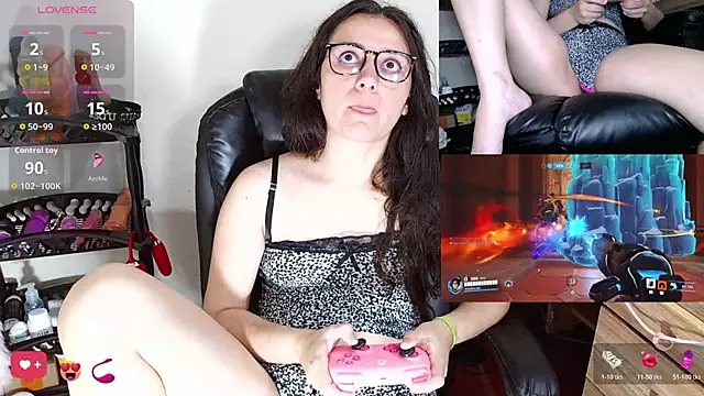 Snapshot of sobresalinaa chatting on October 28, 2025, 2:04 am sobresalinaa online show from October 28, 2025, 2:04 am