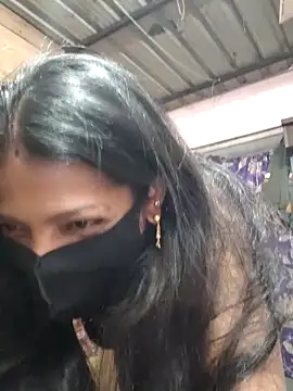 queensenorita online show from February 5, 2026, 6:29 am