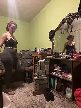 Snapshot of Nina-Chick777 chatting on February 26, 2025, 2:04 am Nina-Chick777 online show from February 26, 2025, 2:04 am