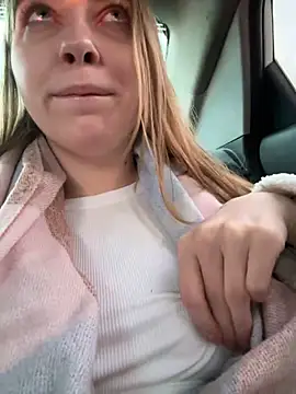 Sunny   Bunny online show from December 30, 2024, 12:42 pm