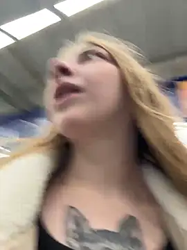 Sunny   Bunny online show from October 13, 2025, 8:14 am