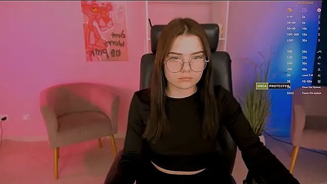 Snapshot of pure_radiance1 chatting on February 7, 2025, 12:39 pm pure radiance1 online show from February 7, 2025, 12:39 pm