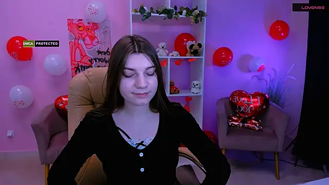 Snapshot of pure_radiance1 chatting on February 15, 2025, 12:43 pm pure radiance1 online show from February 15, 2025, 12:43 pm