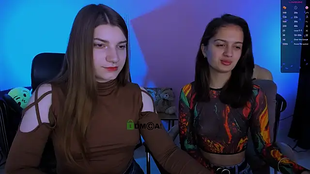 Snapshot of pure_radiance1 chatting on October 10, 2025, 5:50 am pure radiance1 online show from October 10, 2025, 5:50 am