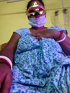 Snapshot of tinabhabhi chatting on December 4, 2024, 11:08 am tinabhabhi online show from December 4, 2024, 11:08 am