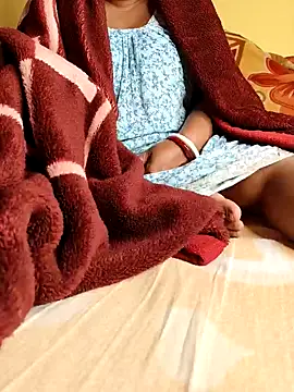 Snapshot of tinabhabhi chatting on January 6, 2025, 9:54 pm tinabhabhi online show from January 6, 2025, 9:54 pm