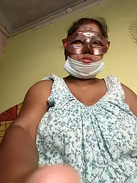 Snapshot of tinabhabhi chatting on February 6, 2025, 7:07 pm tinabhabhi online show from February 6, 2025, 7:07 pm