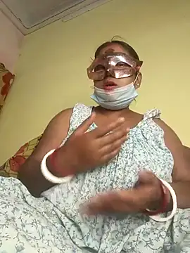 Snapshot of tinabhabhi chatting on February 26, 2025, 11:09 am tinabhabhi online show from February 26, 2025, 11:09 am