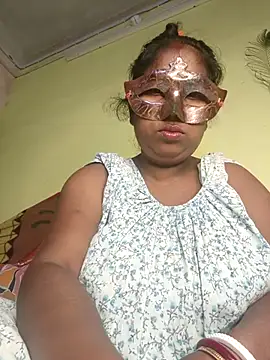 Snapshot of tinabhabhi chatting on March 18, 2025, 7:10 pm tinabhabhi online show from March 18, 2025, 7:10 pm