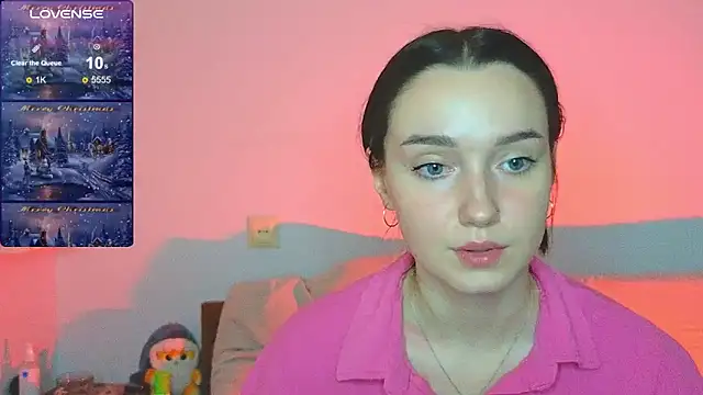 Snapshot of Wild_Sophie_ chatting on January 16, 2025, 3:35 pm Wild Sophie online show from January 16, 2025, 3:35 pm