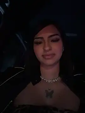 Hilary pinkk online show from April 10, 2026, 12:16 am