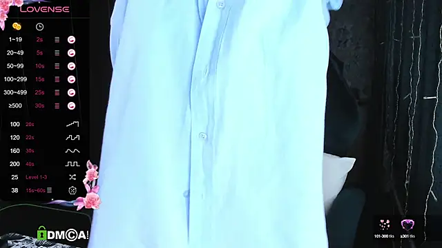 Snapshot of Your_small_bunny chatting on March 5, 2025, 1:17 pm Your small bunny online show from March 5, 2025, 1:17 pm