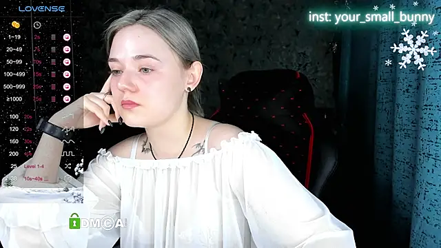 Your small bunny online show from December 21, 2025, 2:19 am