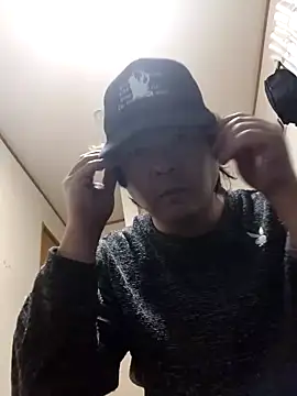 SAITO-YASUYUKI7 online show from March 8, 2025, 6:32 am