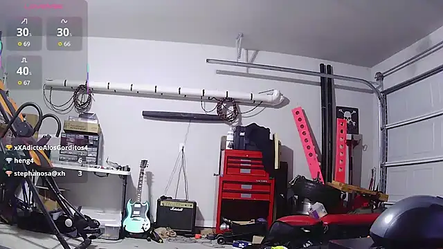 Strong Bear89 online show from April 15, 2026, 7:58 pm