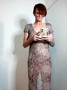 Snapshot of ivylee31 chatting on January 2, 2025, 1:06 am ivylee31 online show from January 2, 2025, 1:06 am