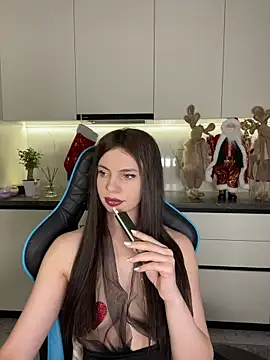 CurlyLara online show from January 14, 2026, 6:24 pm