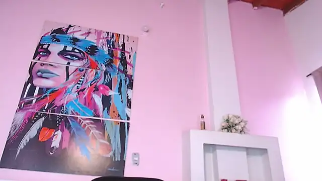 Snapshot of lunoxx_ chatting on February 25, 2025, 5:04 pm lunoxx online show from February 25, 2025, 5:04 pm