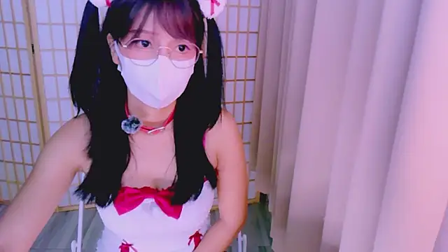 Snapshot of desiregirl69 chatting on March 31, 2026, 3:34 pm desiregirl69 online show from March 31, 2026, 3:34 pm