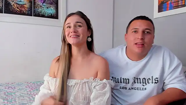 Snapshot of naughtyloverss chatting on December 6, 2024, 3:00 pm naughtyloverss online show from December 6, 2024, 3:00 pm